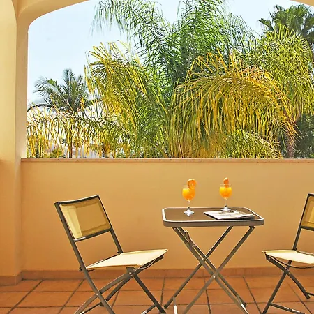 别墅 Villa In Albufeira With Private Pool & Beaches