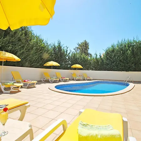 Villa In Albufeira With Private Pool & Beaches Villa