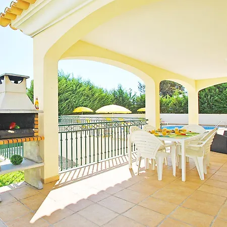 וילה Villa In Albufeira With Private Pool & Beaches