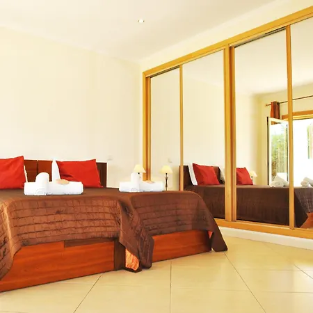 Willa Villa In Albufeira With Private Pool & Beaches